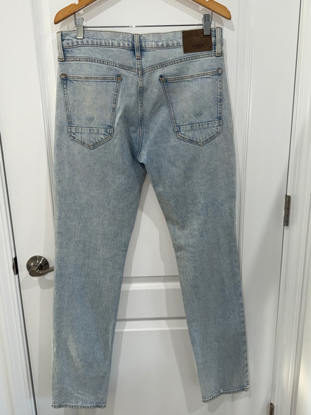 Hudson Blake slim straight size 32” Light Blue Distressed Men's Jeans